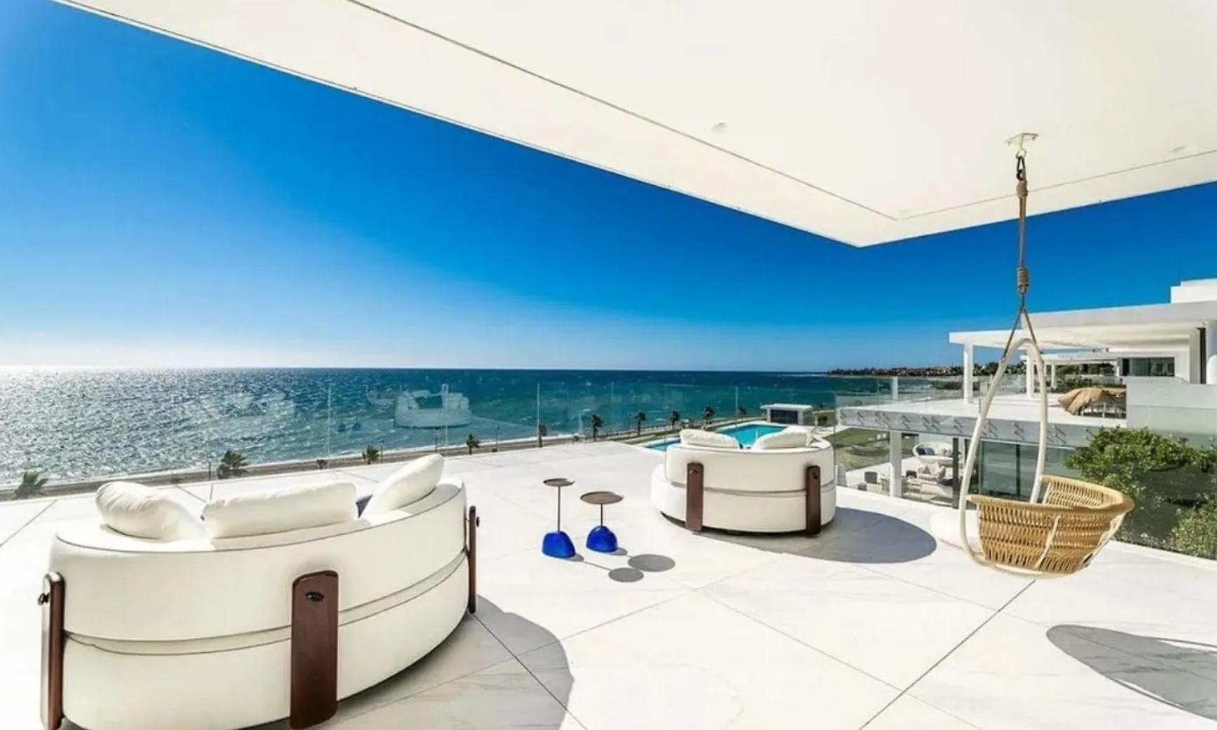 Espectacular Atico Apartment Estepona